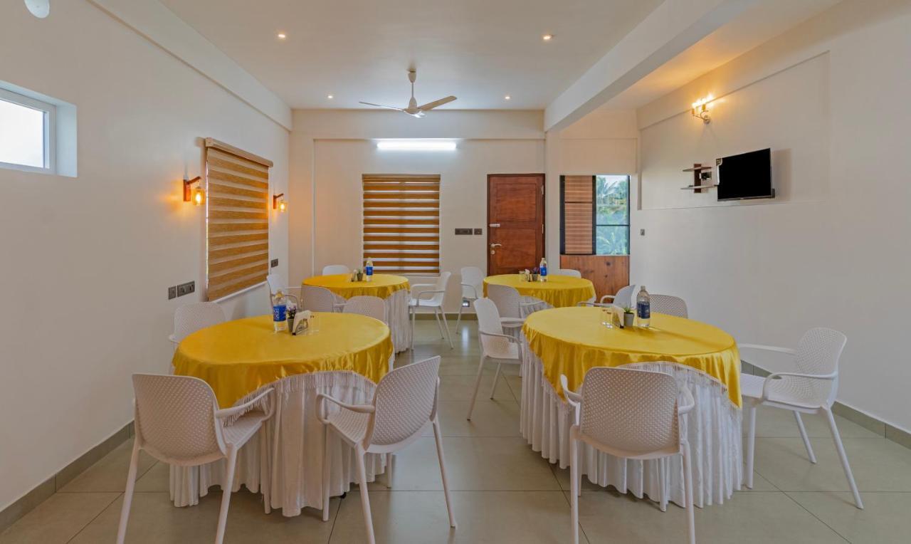 Treebo Amigos Residency Cochin Airport Hotel Kochi Luaran gambar