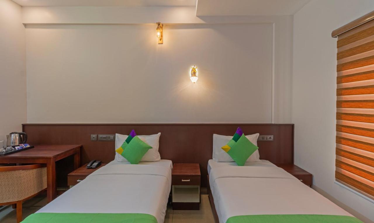 Treebo Amigos Residency Cochin Airport Hotel Kochi Luaran gambar
