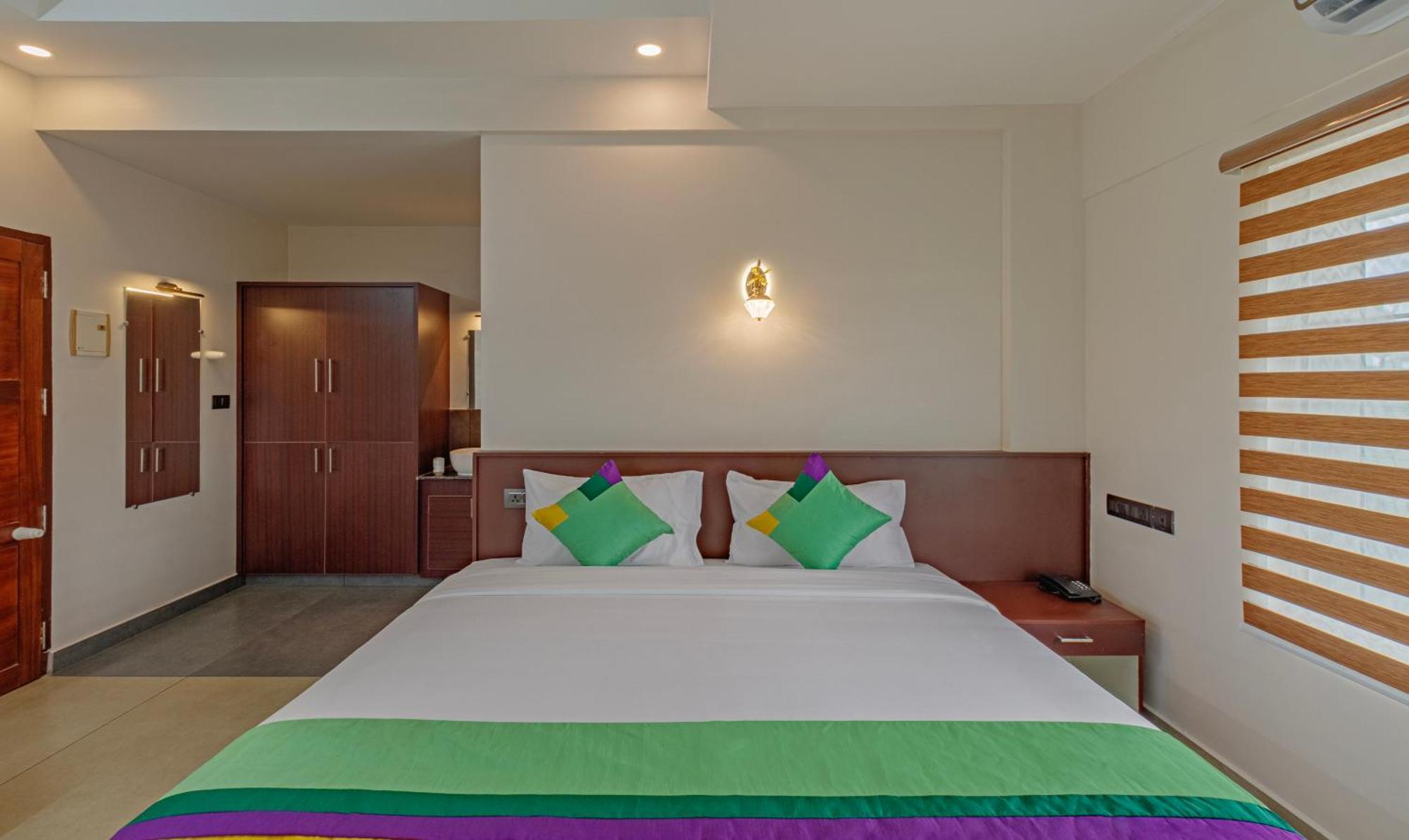 Treebo Amigos Residency Cochin Airport Hotel Kochi Luaran gambar