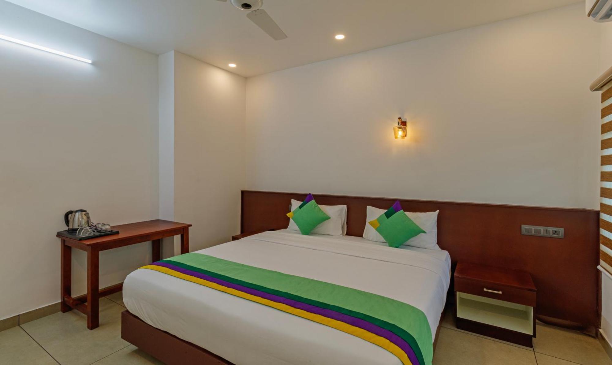 Treebo Amigos Residency Cochin Airport Hotel Kochi Luaran gambar